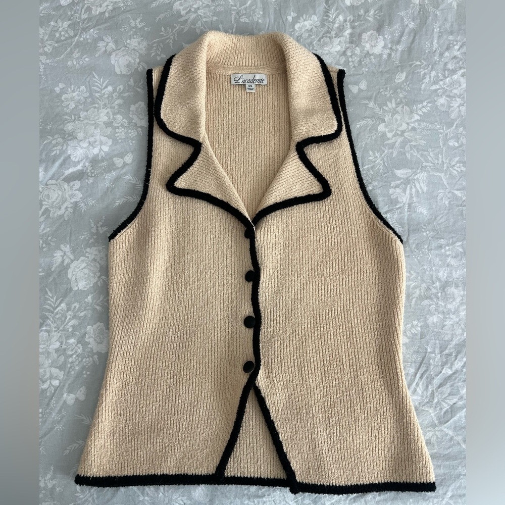 L'Academie Cream Knit Tank with Black Contrast Trim